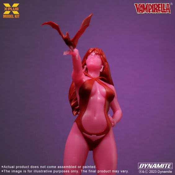 1/8 Scale Vampirella JG Ed. (Glows in the Dark) Plastic Model Kit