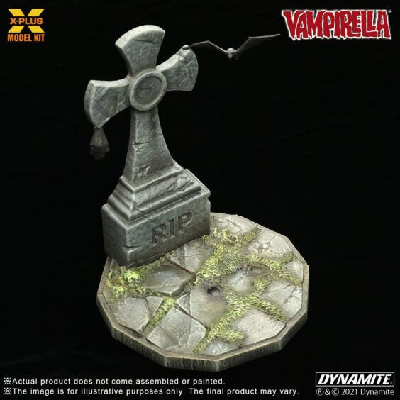 Vampirella 1/8 Plastic Model Kit